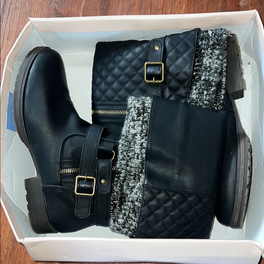 Black Quilted Women's Boots